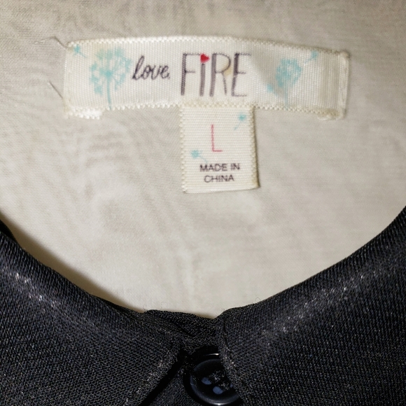 love Fire sheer, bibb tuxedo shirt long sleeve - Picture 3 of 6